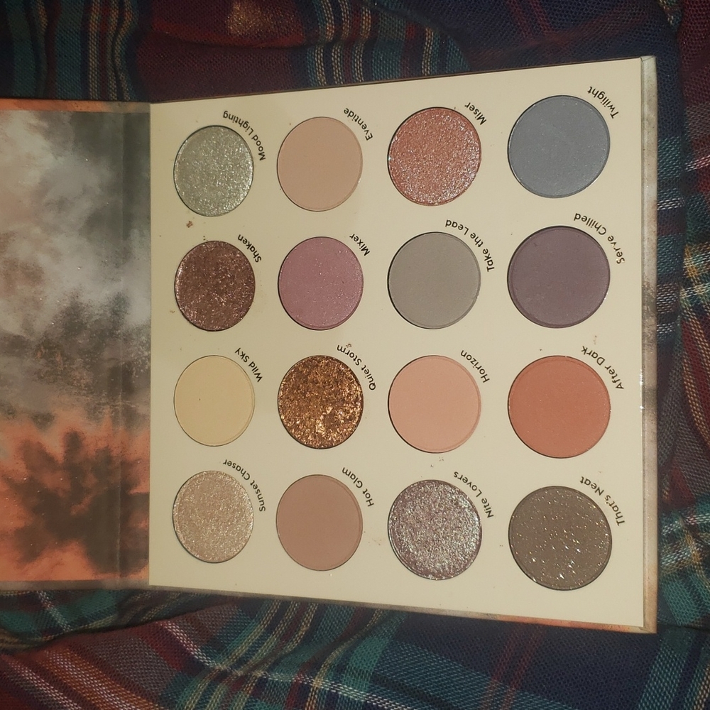 Colourpop Lust for Dusk Palette